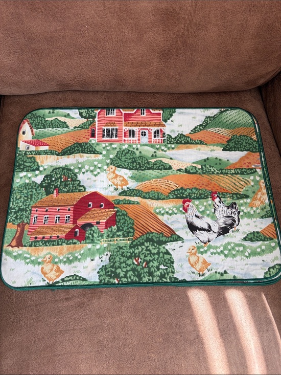 Other - Four Farmhouse Rooster & Chick Placemat in Green and Red